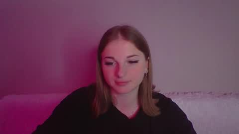 star_girlish online show from 10.25.25