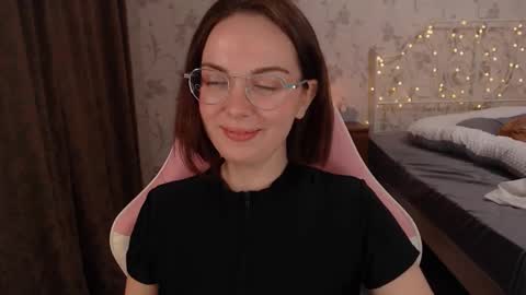 Snapshot of star_shopping chatting on 01.09.25 Alice online show from 01.09.25