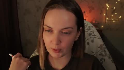 Snapshot of star_shopping chatting on 02.16.25 Alice online show from 02.16.25