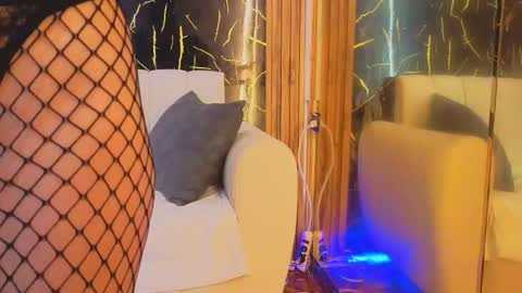 starlight_mature11_aws online show from 02.22.26