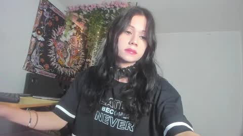 starmoonly online show from 02.15.25