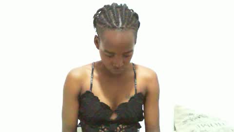 sweetgirl online show from 10.21.25