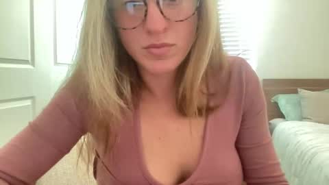 Stassiethatsororitygirl online show from 01.09.25