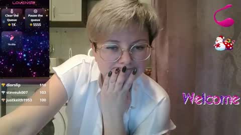 Snapshot of stasya_07 chatting on 01.01.25 Stasya online show from 01.01.25