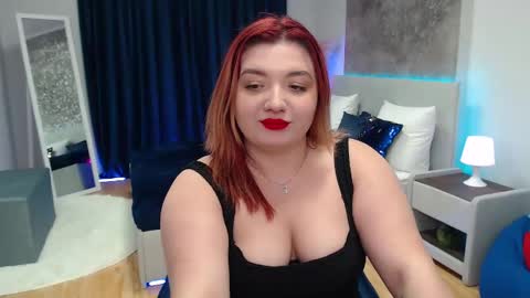 Snapshot of stasynickols chatting on 01.26.25 stasynickols online show from 01.26.25