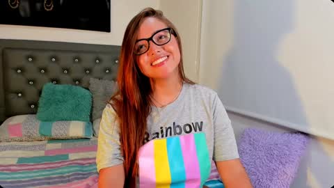 Melany online show from 12.19.24