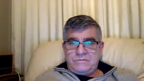 Snapshot of stedom chatting on 01.17.25 stepdom online show from 01.17.25