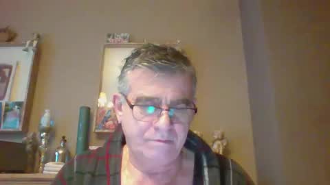 Snapshot of stedom chatting on 01.22.25 stepdom online show from 01.22.25
