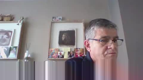 Snapshot of stedom chatting on 02.26.25 stepdom online show from 02.26.25