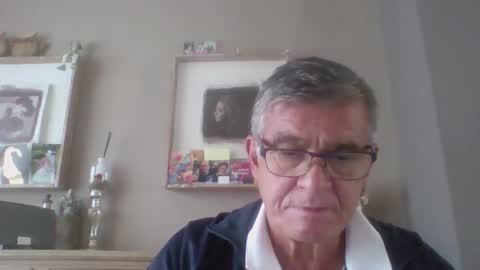 Snapshot of stedom chatting on 09.10.25 stepdom online show from 09.10.25