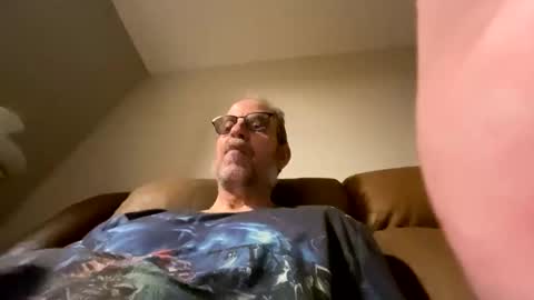 Snapshot of steel259373 chatting on 03.25.26 steel259373 online show from 03.25.26