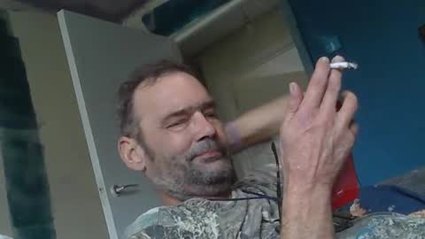 Mikee online show from 09.18.25