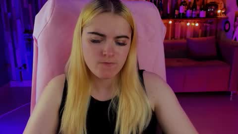 stef_nicks online show from 09.10.25