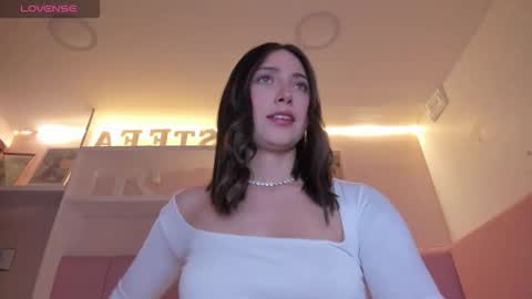 Stefa Gomez  online show from 11.15.25