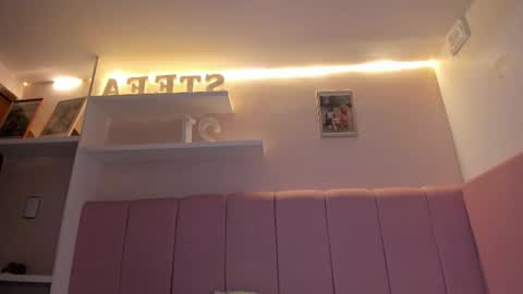 Stefa Gomez  online show from 02.25.26