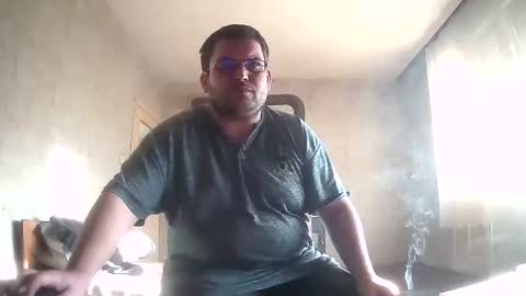 Snapshot of stefan90pt chatting on 12.13.24 Stefan online show from 12.13.24