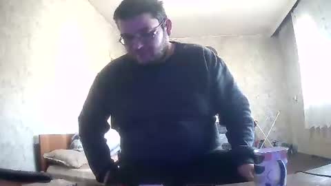 Snapshot of stefan90pt chatting on 12.16.24 Stefan online show from 12.16.24