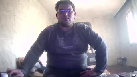 Snapshot of stefan90pt chatting on 01.05.25 Stefan online show from 01.05.25