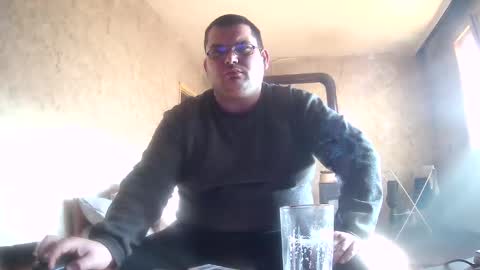 Snapshot of stefan90pt chatting on 01.27.25 Stefan online show from 01.27.25