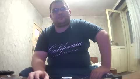 Snapshot of stefan90pt chatting on 09.15.25 Stefan online show from 09.15.25