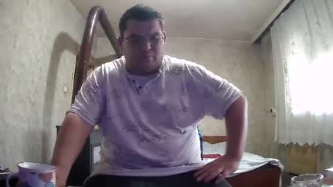 Snapshot of stefan90pt chatting on 10.02.25 Stefan online show from 10.02.25