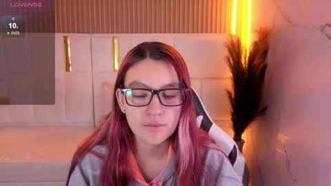 Stefania tp    730am - 1400 pm online show from 03.10.26