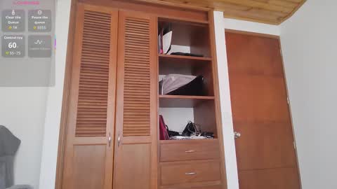 Snapshot of stefaniadiazz_ chatting on 09.28.25 Stafania 3 online show from 09.28.25