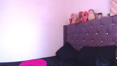 stefanny beautiful online show from 12.23.24