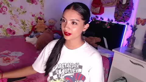 Im MiaIts my first day here  online show from 12.12.24