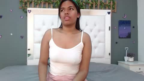 Stefany Brown online show from 12.24.24