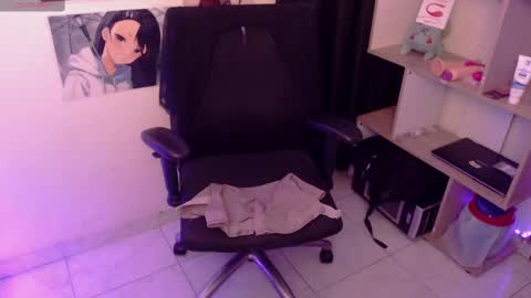 stefany lovers online show from 03.12.25