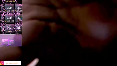 Snapshot of stefanycifuentes chatting on 10.26.25 Stefa online show from 10.26.25