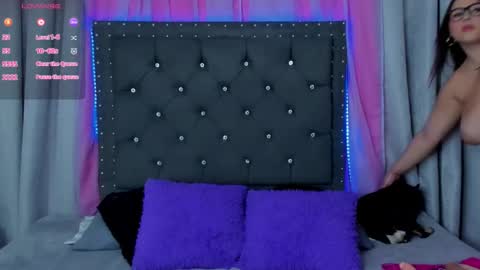 Snapshot of steff_olsen chatting on 12.05.25 steff_olsen online show from 12.05.25