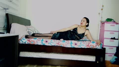 Zuly online show from 12.04.24