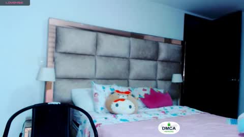 Stefany online show from 10.14.25