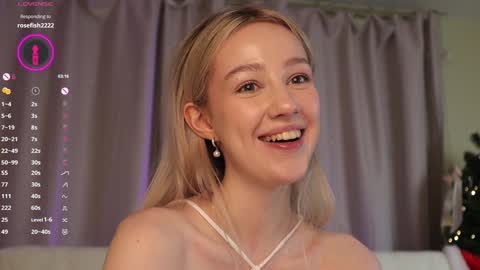 Snapshot of stela_artois chatting on 01.02.25 My name is Stella Nice to meet you Fav Pattern is 111 boobs are real online show from 01.02.25