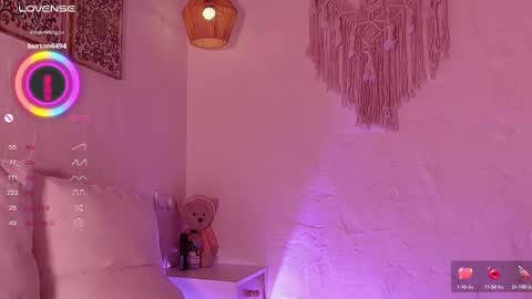 Snapshot of stela_artois chatting on 02.23.25 My name is Stella Nice to meet you Fav Pattern is 111 boobs are real online show from 02.23.25