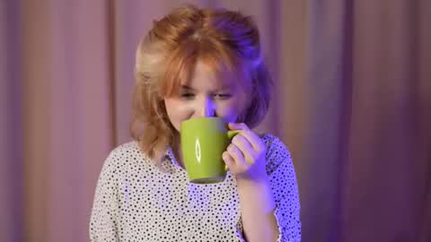 Stella online show from 09.19.25