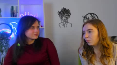 Snapshot of stella_flower chatting on 02.13.26 stella_flower online show from 02.13.26