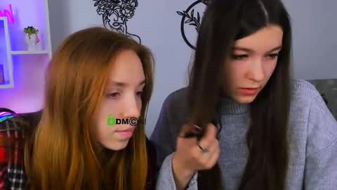 Snapshot of stella_flower chatting on 03.01.26 stella_flower online show from 03.01.26