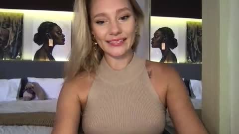 Stella online show from 10.28.25