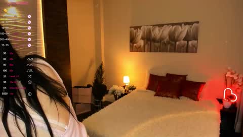 Molly online show from 09.15.25