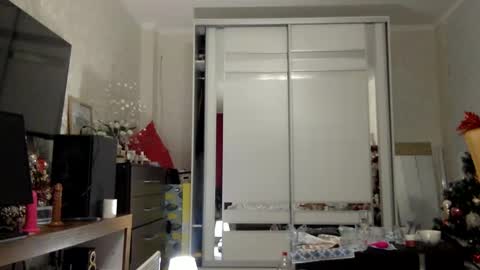 Snapshot of stella_walters chatting on 01.12.25 stella_walters online show from 01.12.25