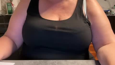 Snapshot of stellaaltamarea chatting on 09.30.25 stellaaltamarea online show from 09.30.25