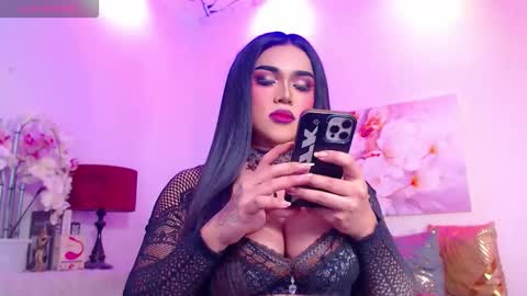 CALL ME STELLA online show from 02.18.26