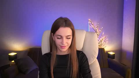 stellahoneywell online show from 10.25.25