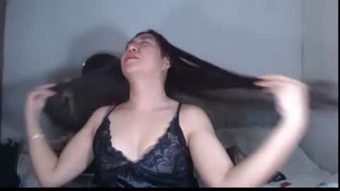 Stella online show from 10.17.25