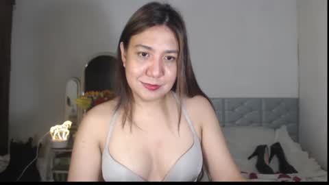 Stella online show from 11.22.25