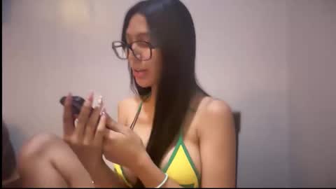 Snapshot of stellamckinley chatting on 03.27.26 GODDESS STELLA online show from 03.27.26