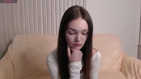 stellapayne online show from 10.17.25